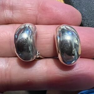 Vintage Pat Areias 925 Sterling clip on huggie half hoops earrings.